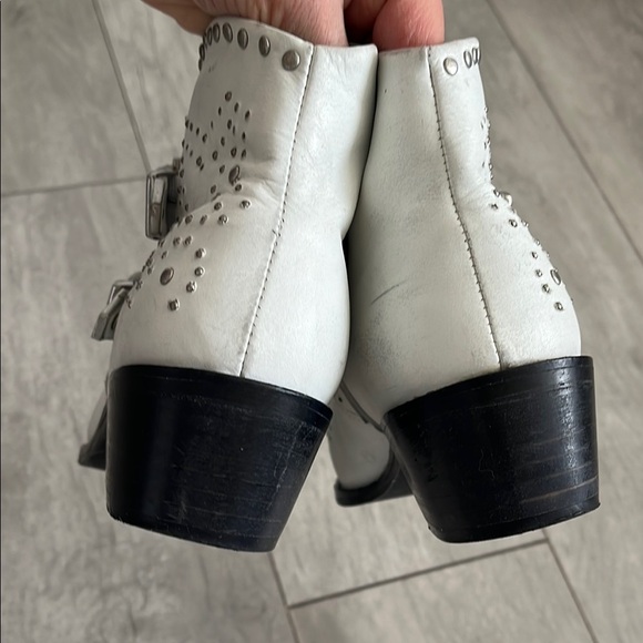 VINTAGE7 White Leather Silver Studded Cowboy Ankle Boots, Size 8 - Picture 12 of 12